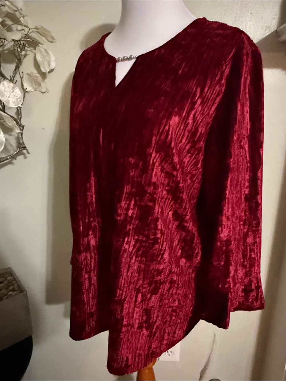 Alfred Dunner Crushed Velvet Tunic Top - Wine - Picture 7 of 7